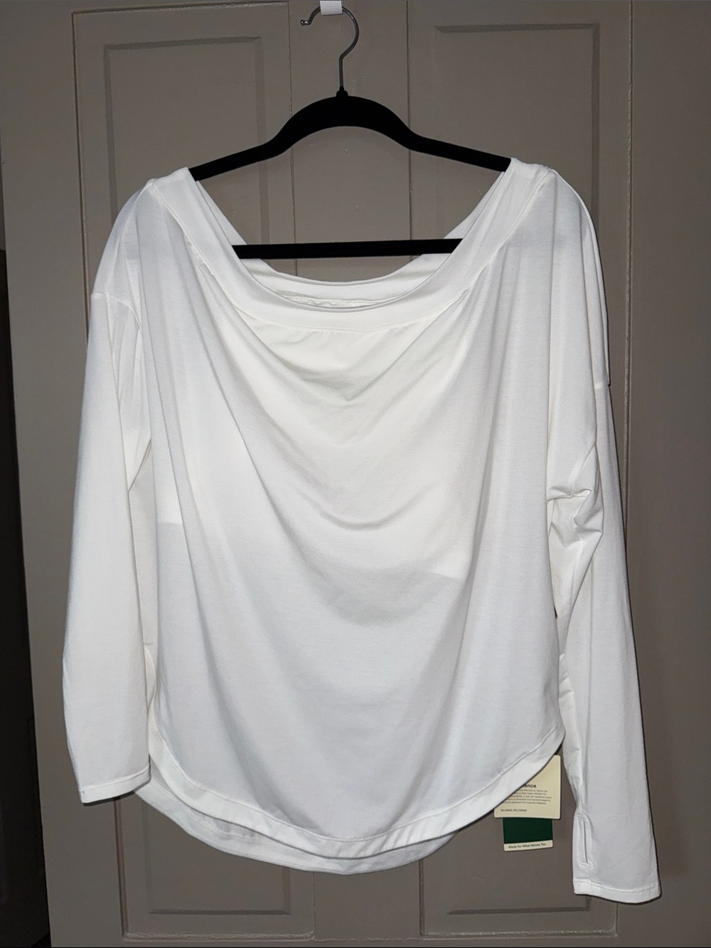HALARA White Long Sleeve Draped Neck Top